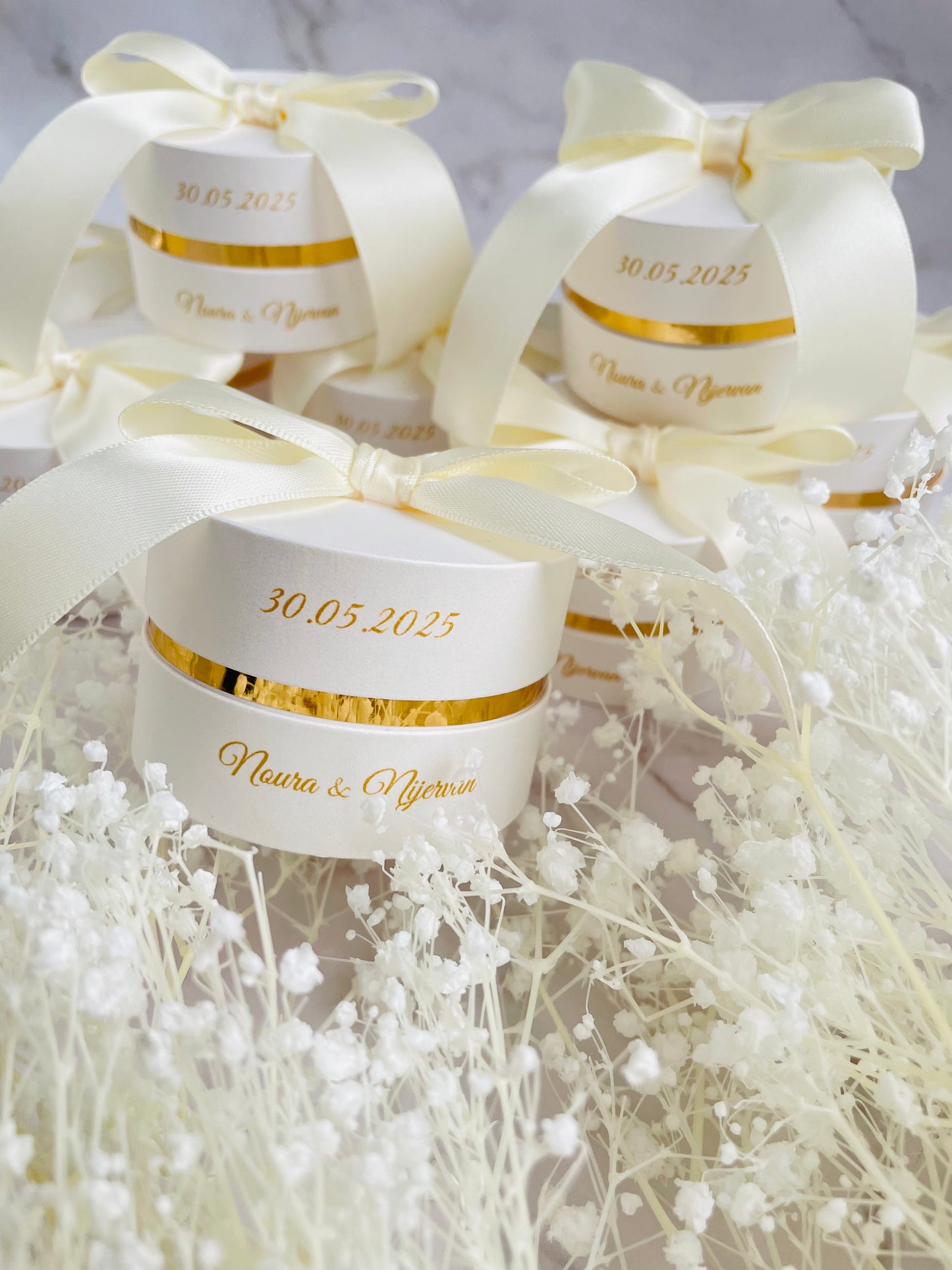 230 pcs Elegant Favor Boxes