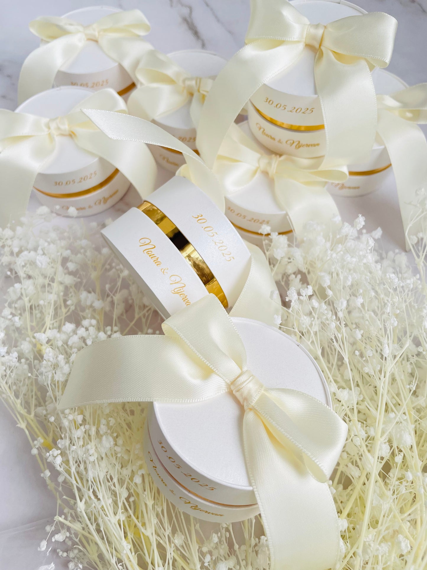 230 pcs Elegant Favor Boxes