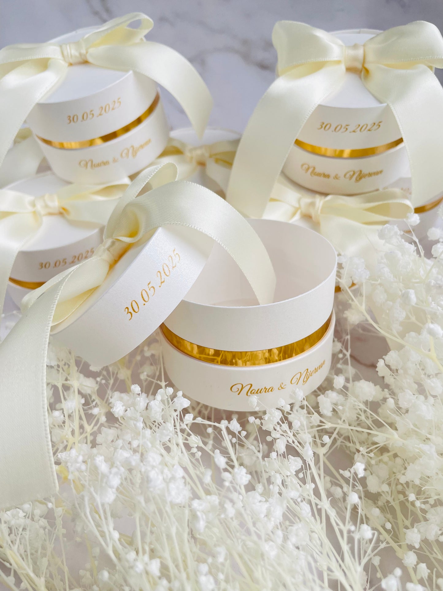230 pcs Elegant Favor Boxes