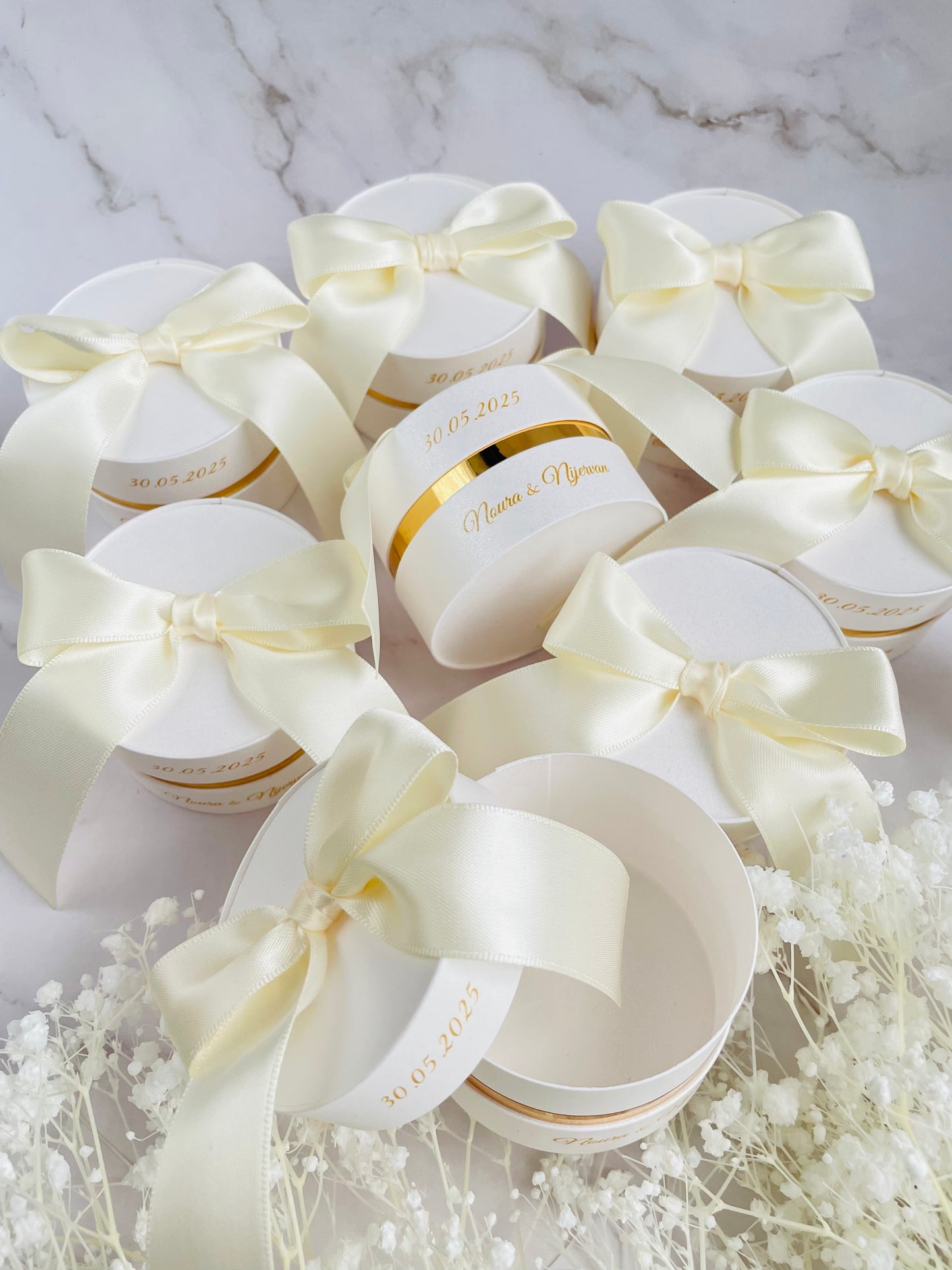 230 pcs Elegant Favor Boxes